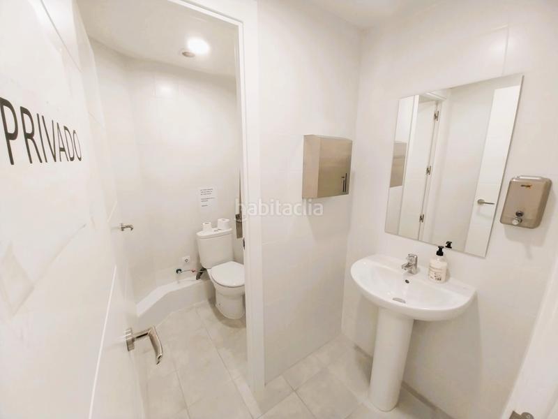 Foto c759529c-7324-4ff1-821e-87b324f5d1a9. Location bureau avec chauffage parking dans San Juan Bautista Madrid