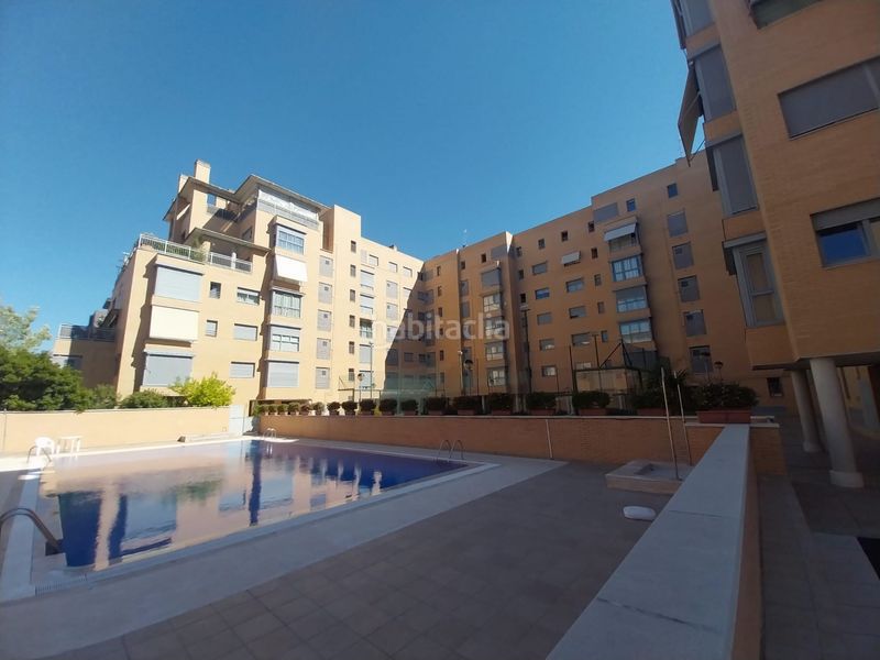 Foto 16b329c6-8d3b-4a44-b060-d3cc408f9e8c. Rent flat with heating parking pool in Sanchinarro Madrid