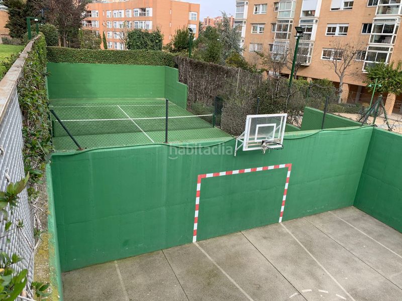 Foto be4c4c06-11a7-4e0f-8af1-3b6fb2bc0a8f. Lloguer apartament amb calefacció aparcament piscina a Madrid