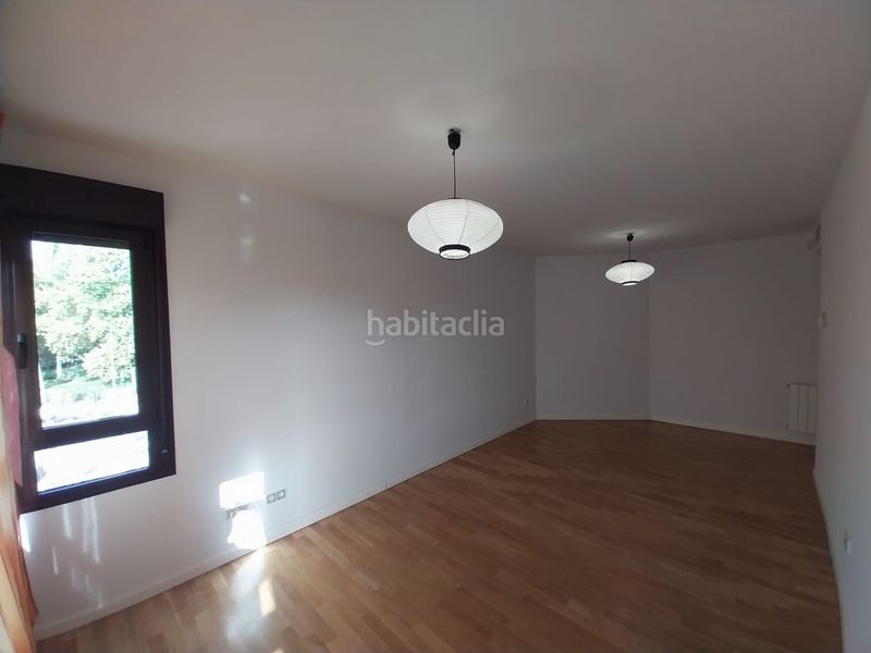 Foto 5821b017-2934-4fbb-b303-29165dbb9ad5. Rent flat with heating parking pool in Centro Alcobendas
