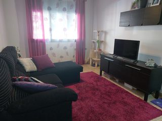 Apartamento  Avinguda llus companys. Apartamento amueblado con ascensor y calefaccin