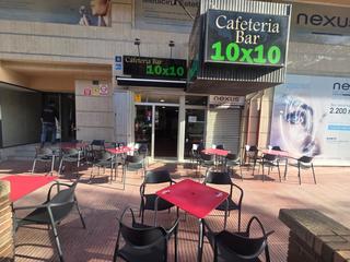 Traspàs Local Comercial a Gran passeig de ronda 76. Se traspasa bar en pleno rendimiento por jubilacion