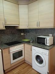 Miete Appartement  Carrer alcalde costa. Estudio todo en un ambiente