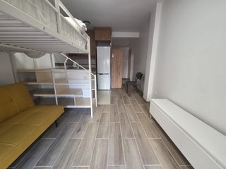 Lloguer Estudi  Lluis roca