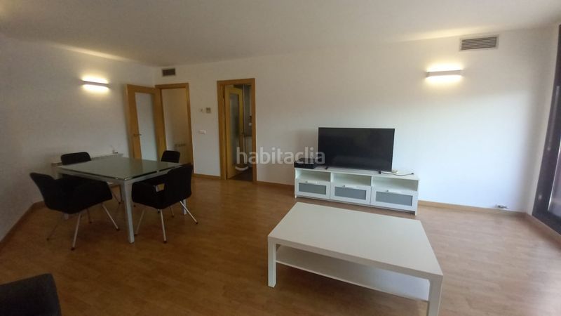 Foto 0e3d66aa-1ee7-46a1-9f90-b373fd8363cc. Pis amb calefacció aparcament a Centre Històric Lleida