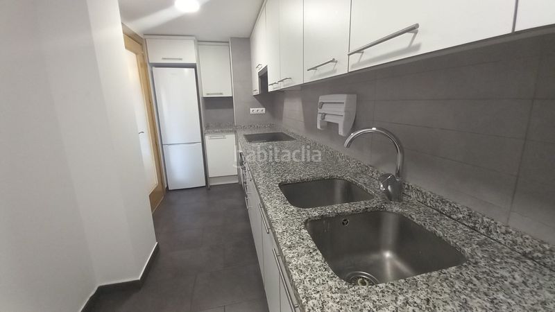 Foto dad1d6ae-e28e-4bc6-a31d-fa4c0c238dc8. Pis amb calefacció aparcament a Centre Històric Lleida