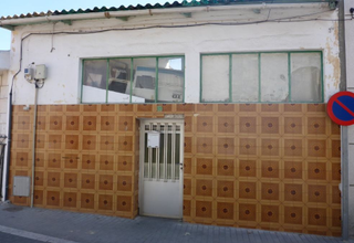 House en San Martn de la Vega. Ezan pone a la venta una casa en san martn de la vega madrid.