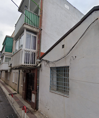 Etagenwohnung in Calle Pinto-San Roque. Ezan pone a la venta un fabuloso piso en la zona centro de parla