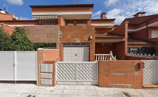 Casa a Valle Grande. Ezan pone a la venta un fabuloso chalet adosado en la zona de va