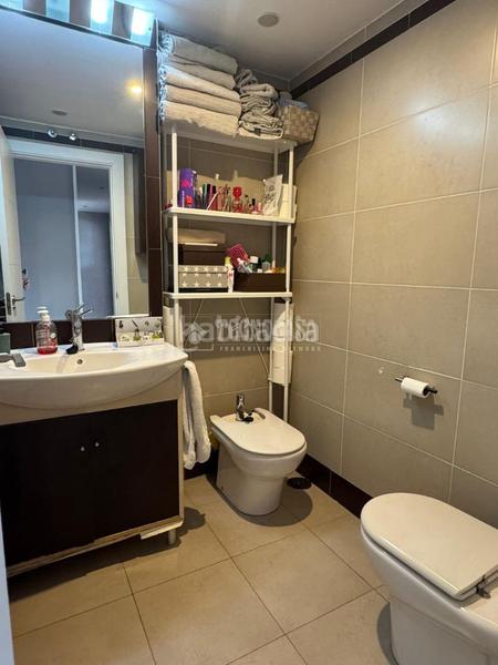 Foto d0b5ebda-e651-420e-ad18-d6263be61342. Piso  en venta en Hispanoamérica-Comunidades Valdemoro