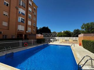 Pis  Calle antonio van de pere. Piso en venta en valdemoro