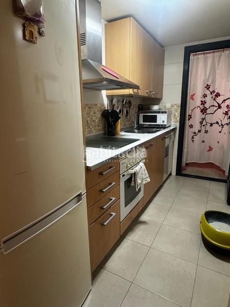 Foto 03d7fd0b-50cf-4917-bacc-558396297c1a. Appartement avec parking dans Hispanoamérica-Comunidades Valdemoro