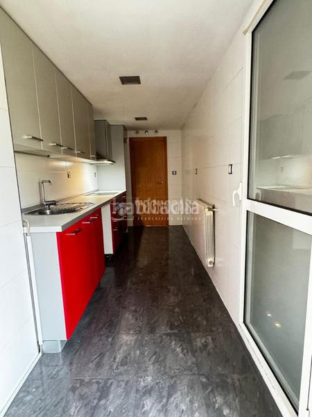 Foto 3aca77db-f876-4c9f-81bc-8bf3665c7b71. Flat with heating parking pool in Hospital Valdemoro