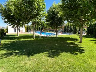 Casa pareada en Hospital. Casa en venta en valdemoro