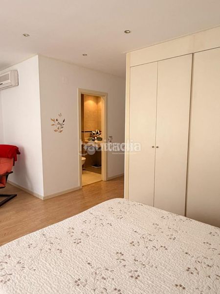Foto 918521be-9960-4f8c-88f4-3fc4efc62506. Doppelhaus mit parking pool in Hospital Valdemoro