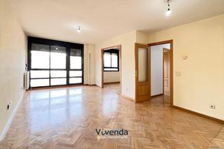 Appartamento in Calle CARBALLINO