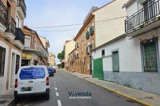 Aparcament cotxe a Humanes de Madrid. No pierdas tiempo buscando aparcamiento...