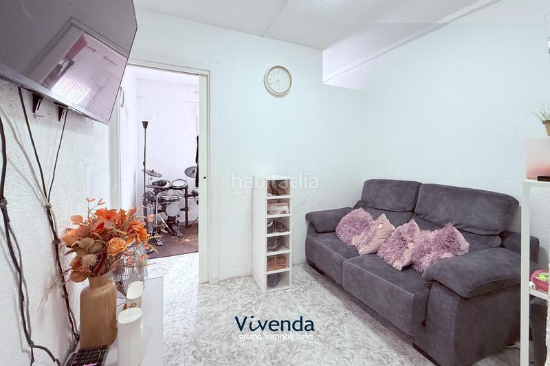 Foto d5e988d4-05b3-41d9-a5a8-9696fba6006f. Etagenwohnung mit heizung in Villaverde Alto Madrid