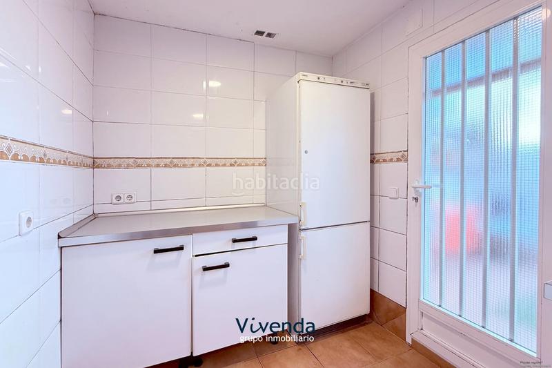 Foto 75d96247-b10a-40f4-aea1-6dd9ef2a5243. Piso dicen que la mejor inversión de tu vida no se mide en números, sino en recuerdos. en Madrid