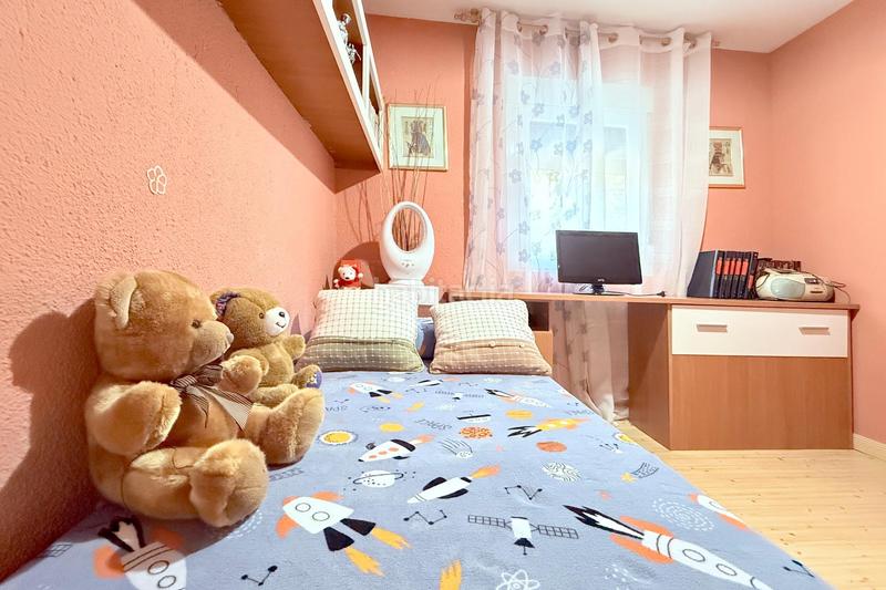 Foto 4456d692-88db-42b8-ae68-0ad654347eea. Casa a schiera con riscaldamento parcheggio in Norte-Universidad Móstoles