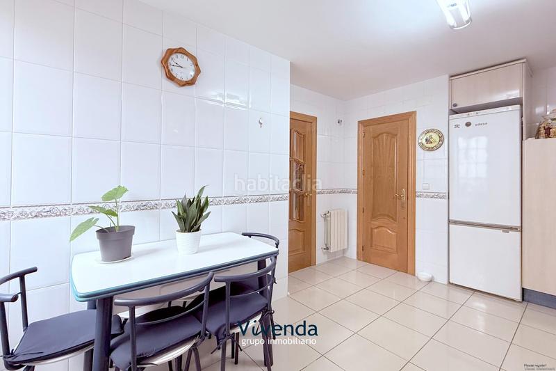 Foto 1db65627-2d11-43f1-9f11-e6fe4c00fecd. Casa a schiera con riscaldamento parcheggio in Calle Pinto-San Roque Parla