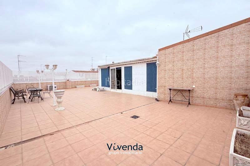 Foto 3b59e0ae-9fd9-4a84-95fd-4090ab6b2f9e. Casa a schiera con riscaldamento parcheggio in Calle Pinto-San Roque Parla