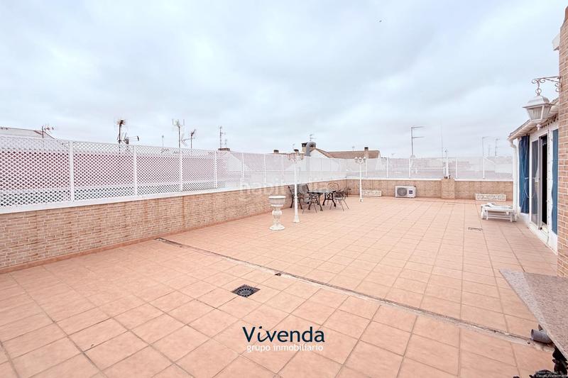 Foto 3fd8c8c1-5ac5-4664-b837-06c88d0f2827. Casa a schiera con riscaldamento parcheggio in Calle Pinto-San Roque Parla