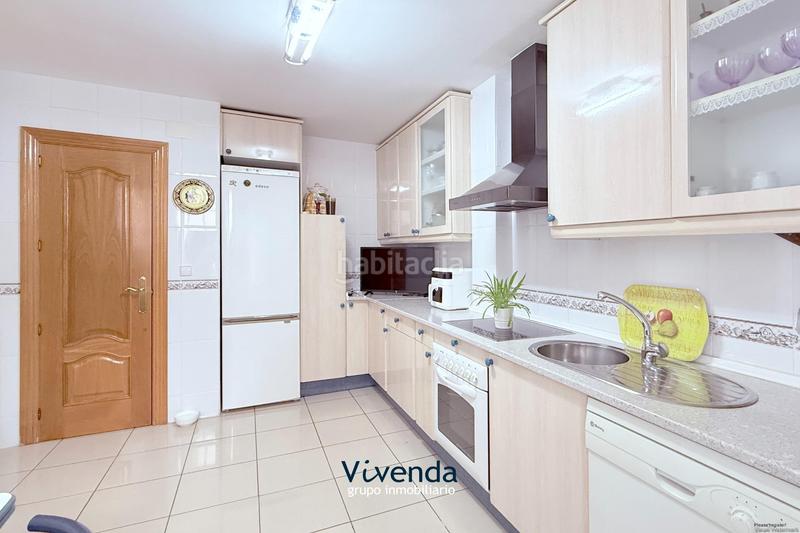 Foto 5a146ee6-b079-4c6d-bc0f-b0b25df88532. Casa a schiera con riscaldamento parcheggio in Calle Pinto-San Roque Parla