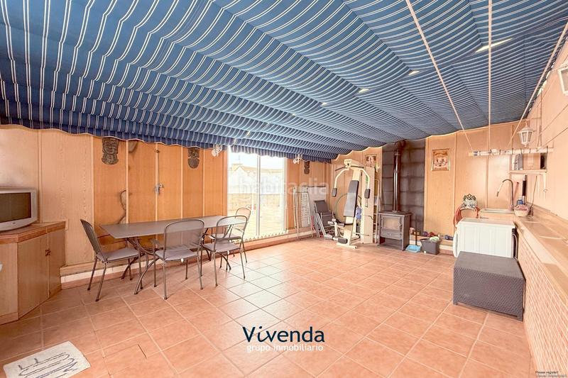 Foto a843307f-a8f1-4258-84af-d1eef61ba0e1. Casa a schiera con riscaldamento parcheggio in Calle Pinto-San Roque Parla