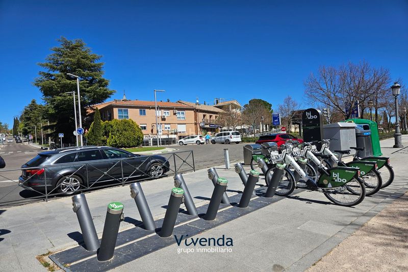 Foto 5b912c4c-e993-4a34-88c0-fcde0e22b73a. Pis amb calefacció a Casco Antiguo Boadilla del Monte
