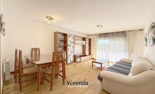 Appartement  Avenida ocho de marzo. Tu nuevo hogar te está esperando!