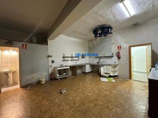 Local Comercial en VIA CARPETANA