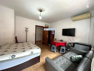 Appartamento  Calle elfo. Piso de 3 dormitorios, bao y aseo con ascensor en quintana