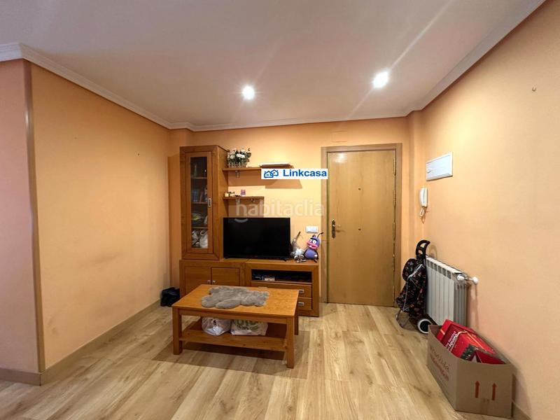 Foto a4c0d6cf-2439-4a9a-8ddb-ba8b0f5aad2c. Etagenwohnung mit heizung in La Alhóndiga Getafe