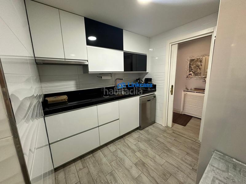 Foto 0d58f1f7-1508-4ba8-98aa-0e049eaf072e. Piso  con garaje, terraza y tres dormitorios en Parla