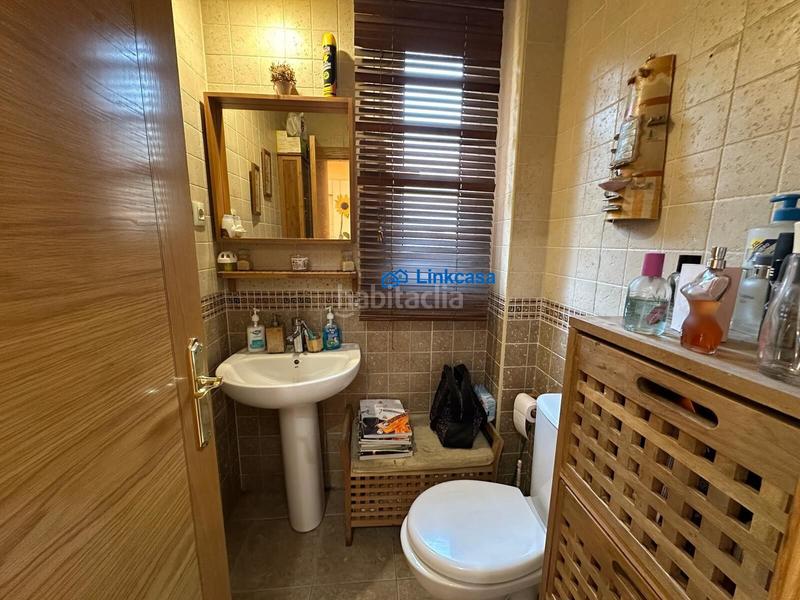 Foto 194b83fa-603c-47ff-ae53-53a9d22a93d4. Casa adossada amb calefacció aparcament piscina a Fuenlabrada