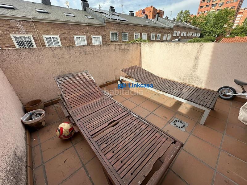 Foto cc414d0f-00d5-4e33-ad23-b018b0be5436. Casa adossada amb calefacció aparcament piscina a Fuenlabrada
