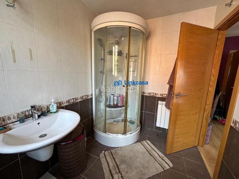 Foto e7c2b9df-7f41-4010-8881-129d78907cd2. Casa adossada amb calefacció aparcament piscina a Fuenlabrada