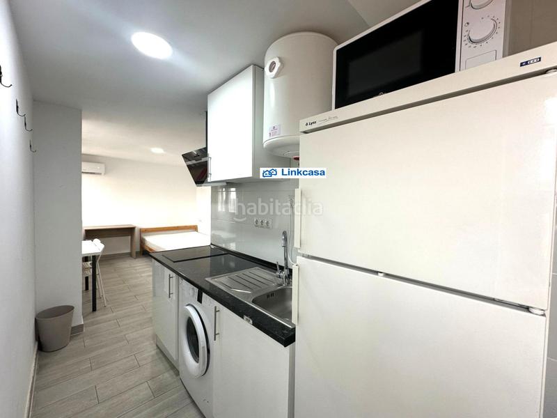 Foto 058f873c-2c65-4f68-ae5b-a87c050176d1. Piso  con 3 estudios en la zona de San Fermín en Madrid