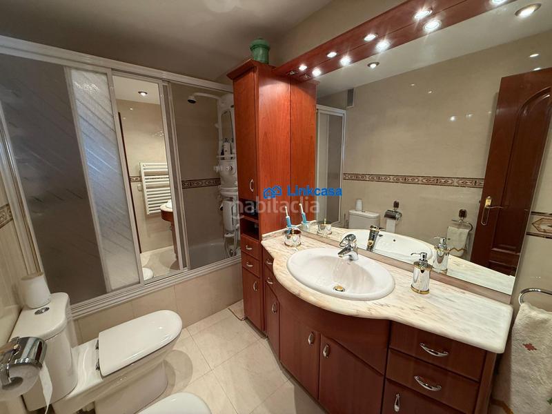 Foto 6762b38d-545e-4970-9a86-f67a47e842a6. Flat with heating in Abrantes Madrid