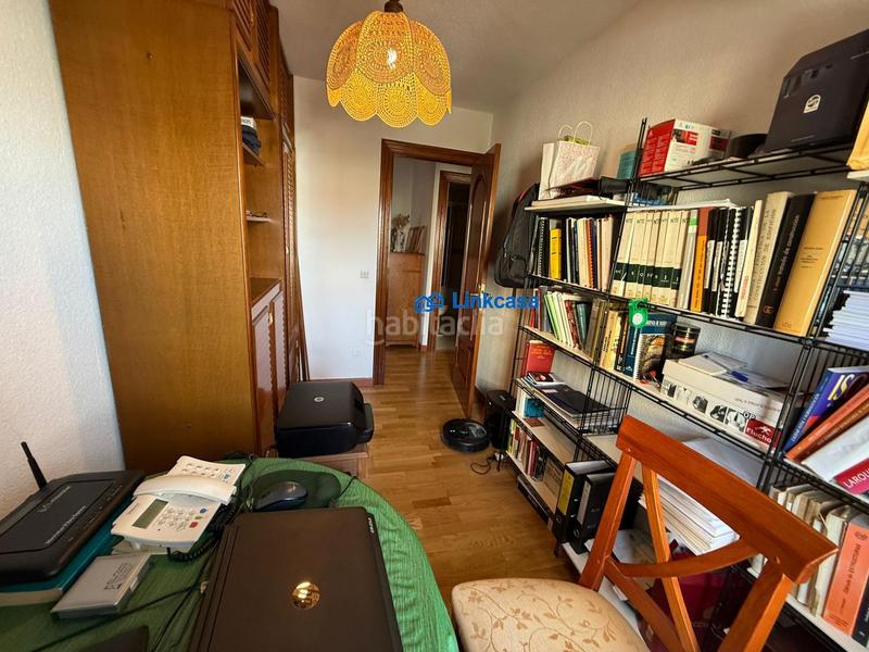 Foto 83dd257e-ad7b-40e4-bdf5-e877465529c8. Flat with heating in Abrantes Madrid