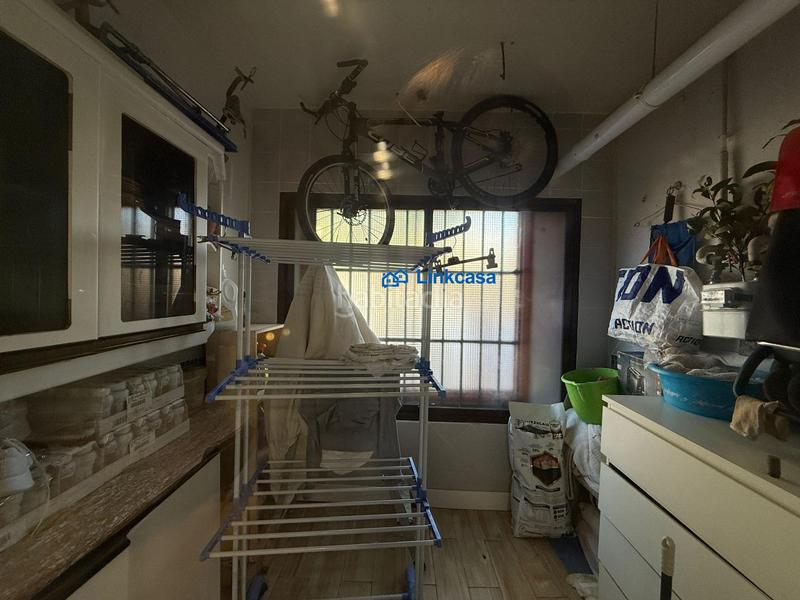 Foto dceba3ba-14fb-402c-a721-93943f120fe0. Appartamento con riscaldamento in San Isidro Madrid