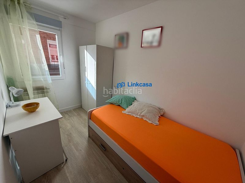 Piso de tres dormitorios con terraza en calle jabiru en Madrid - Imagen 81