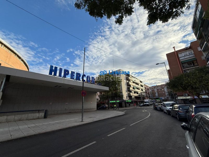 Piso de tres dormitorios con terraza en calle jabiru en Madrid - Imagen 61