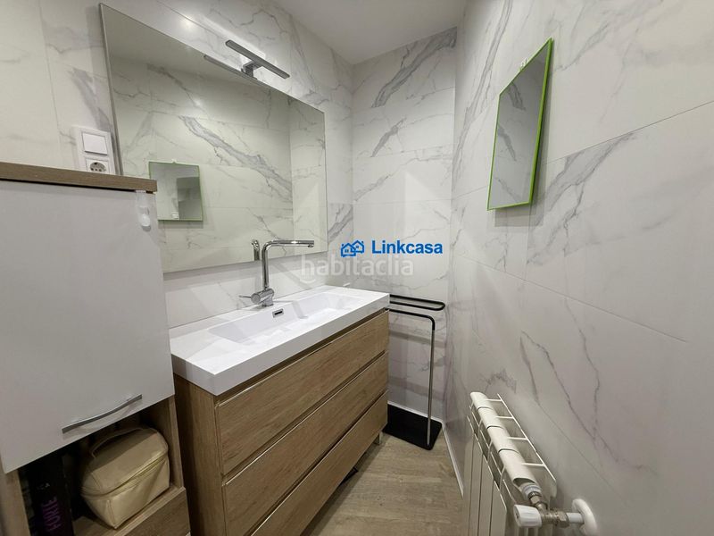 Piso de tres dormitorios con terraza en calle jabiru en Madrid - Imagen 49