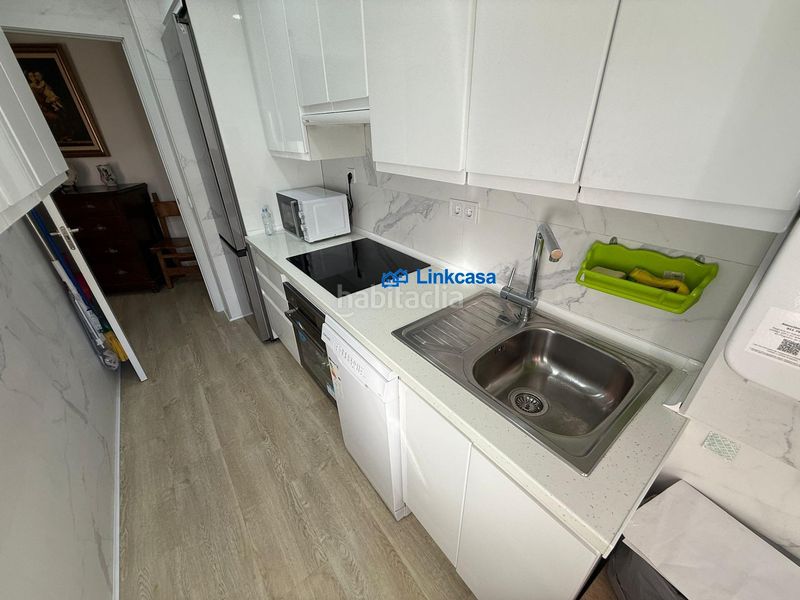 Piso de tres dormitorios con terraza en calle jabiru en Madrid - Imagen 44