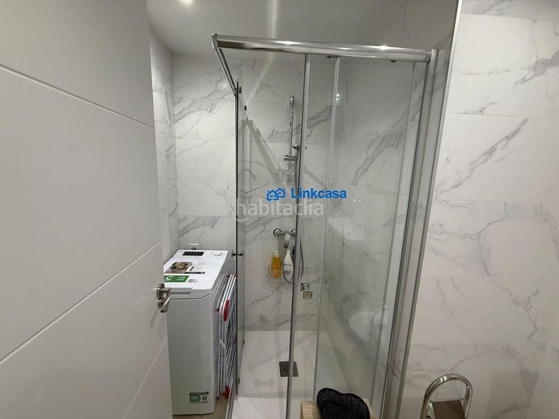 Piso de tres dormitorios con terraza en calle jabiru en Madrid - Imagen 50