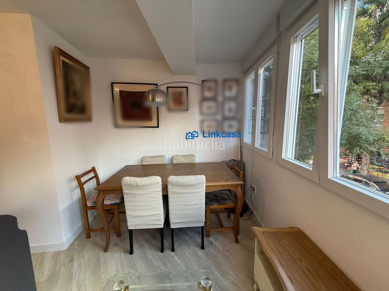 Piso de tres dormitorios con terraza en calle jabiru en Madrid - Imagen 2