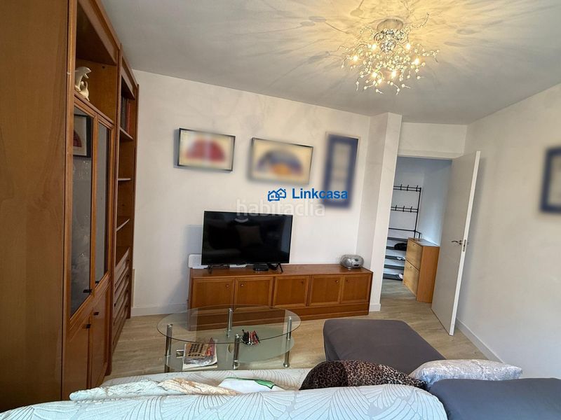 Piso de tres dormitorios con terraza en calle jabiru en Madrid - Imagen 18