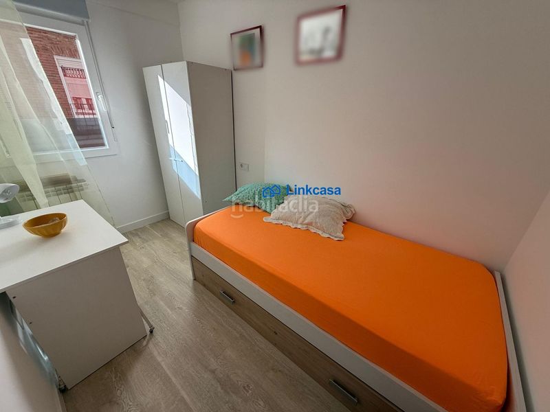 Piso de tres dormitorios con terraza en calle jabiru en Madrid - Imagen 77